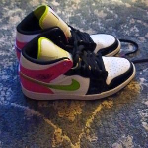 Nike Air Jordan first addition